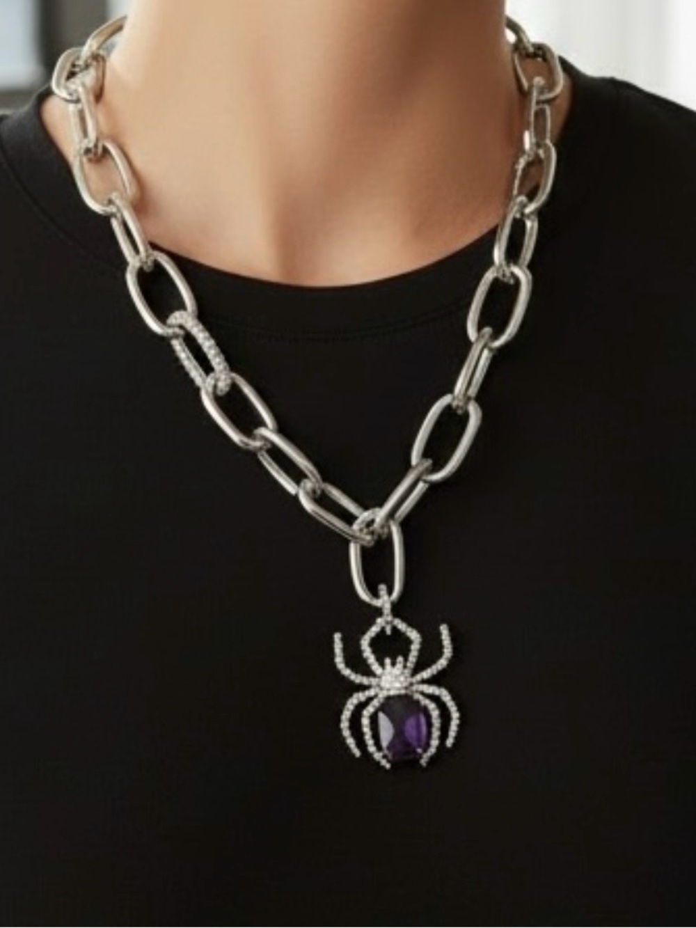 BETSEY JOHNSON Silver Link Necklace Spider Pendant Purple Stone R $88 NWT